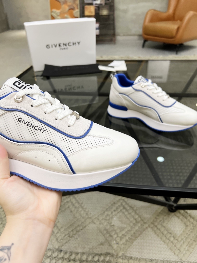 Givenchy Sneakers